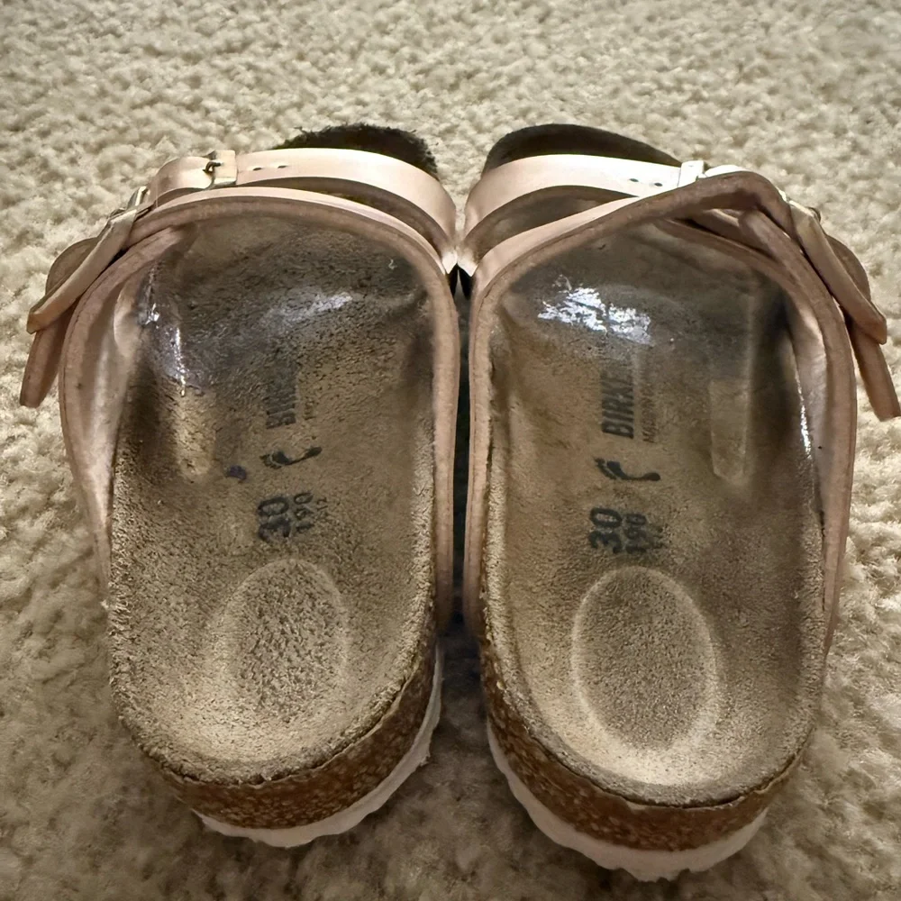 Birkenstock Arizona Pink Metallic Sandals - Picture 2 of 3